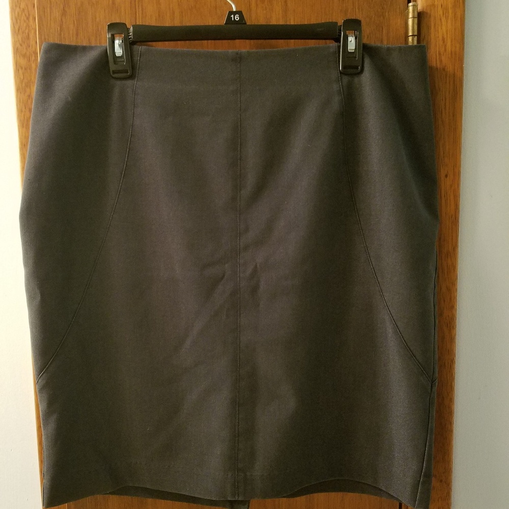 Dana Buchman Dark Blue Pencil Skirt